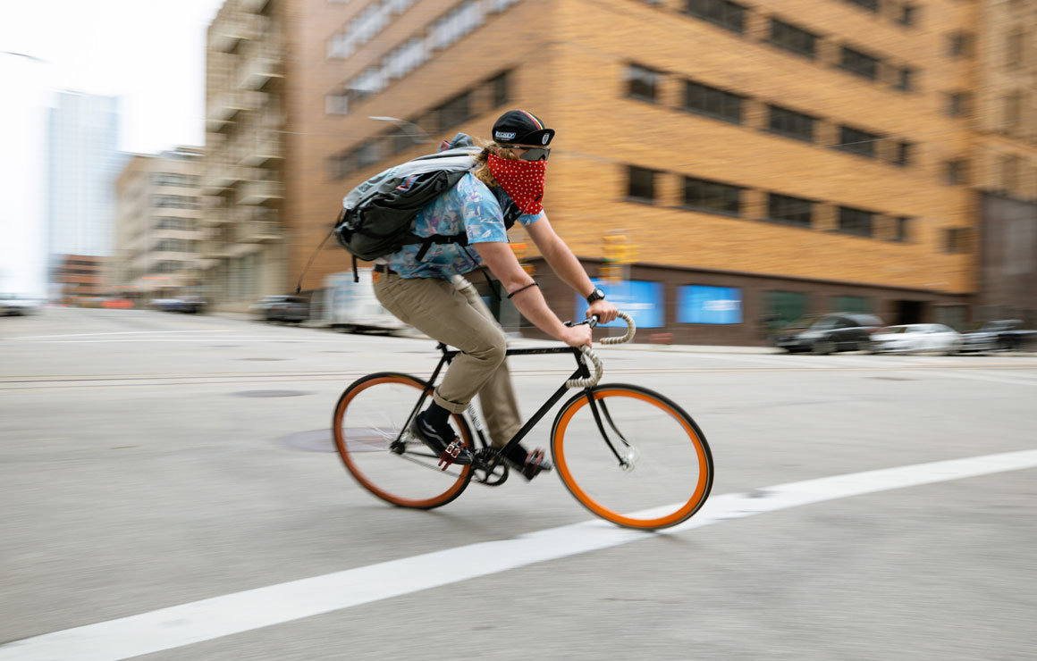 Graphite Breakaway Couriers Milwaukee Downtown