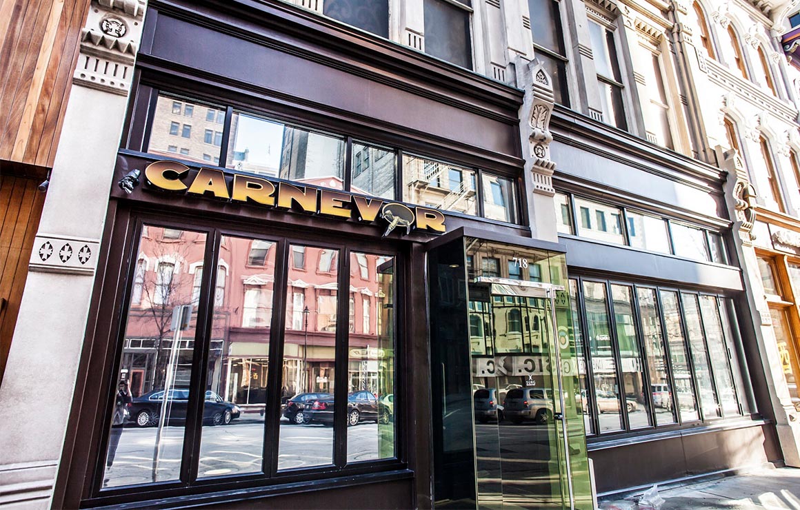 Carnevor Milwaukee Downtown