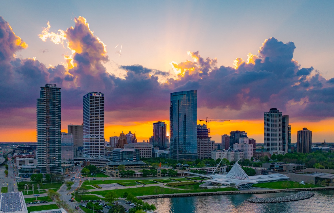 milwaukee skyline