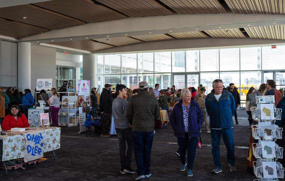 Milwaukee Makers Market Milwaukee Downtown 